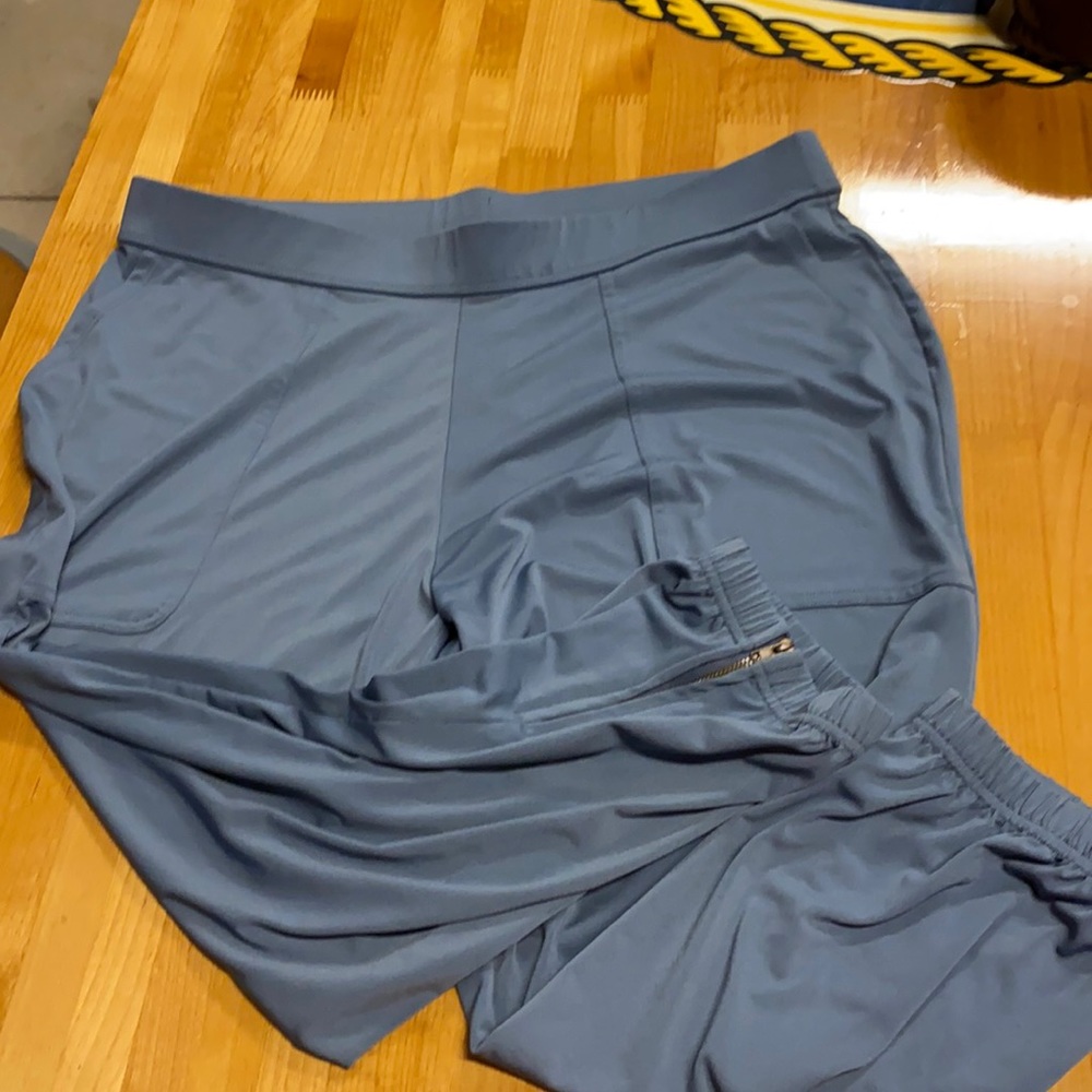 Crop jogger pants